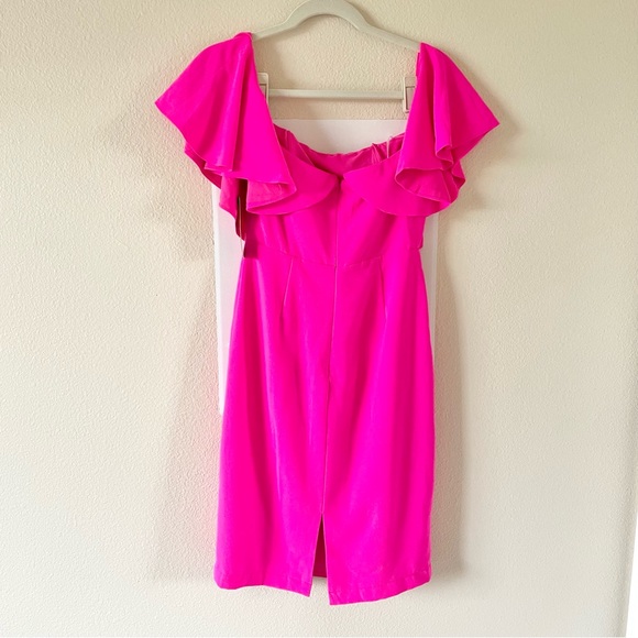 Lulu’s Aurelia Hot Pink Off the Shoulder Mini Dress Small Barbie Barbiecore - Picture 7 of 11